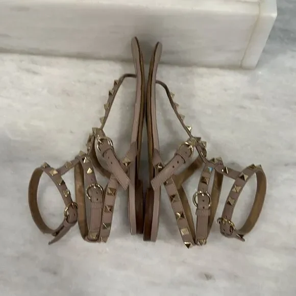 Valentino Poudre rockstud sandals 38 tan blush with gold studs ankle strap - Picture 11 of 12
